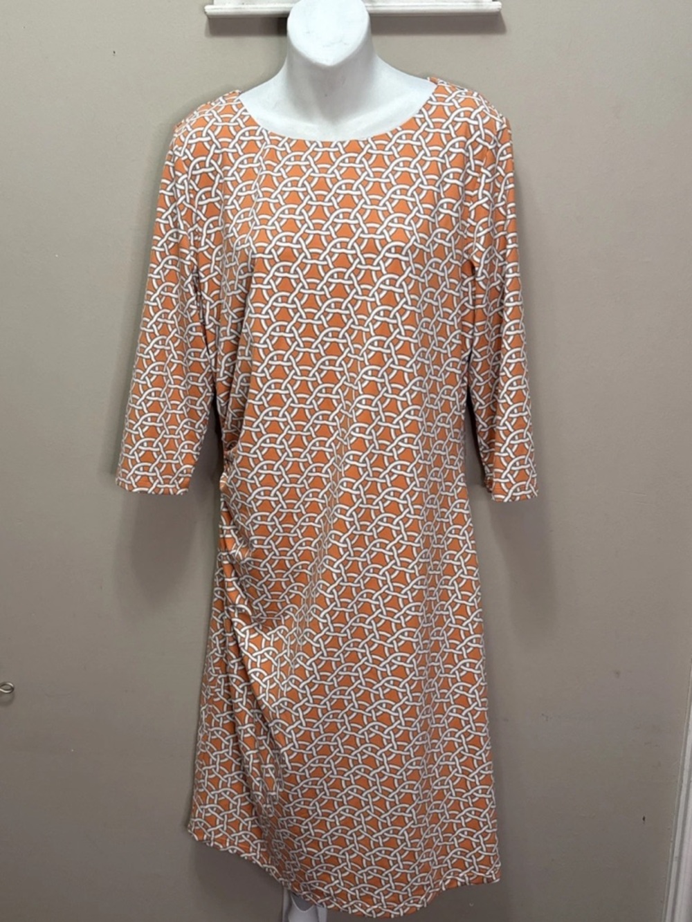 J. McLaughlin Women's Printed
Sheath Dress Size XL 3/4
Sleeve